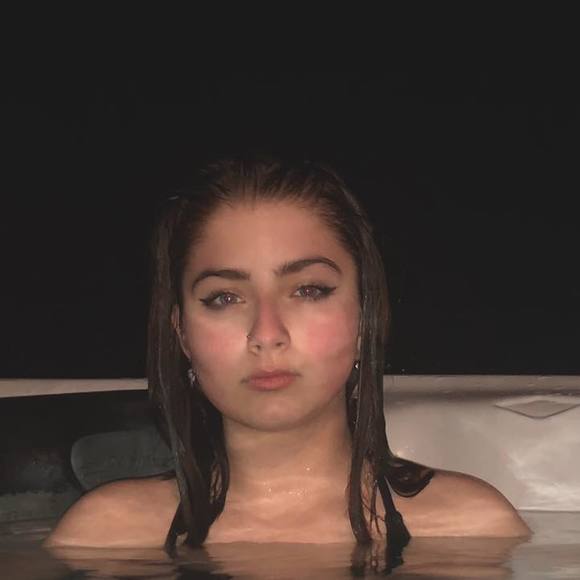 Meet your Posher, Florie - Picture 1 of 1